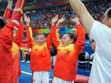 中国体操女团首次奥运折桂[组图]
