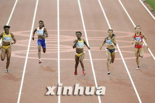 牙买加女飞人坎贝尔雅典女子200米夺冠[组图