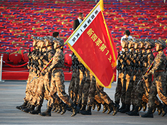 抗战胜利70周年大阅兵开幕前 天安门广场最后的彩排[组图]